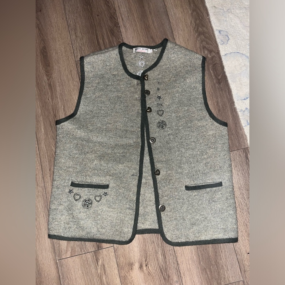 EUC Vintage Navy Gaddy Sport Hand Framed Wool Vest